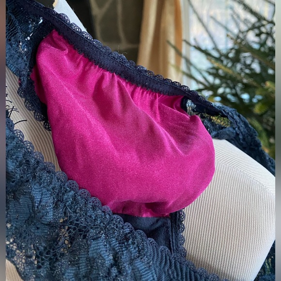 NEW Dita Von Teese Lace Brief Size Small - Picture 5 of 6